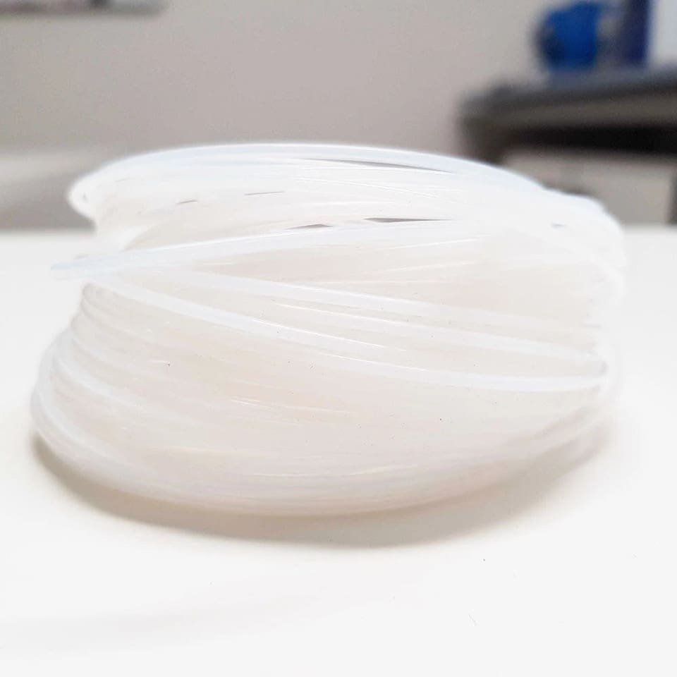 PTFE vs PFA: How to Choose the Right Tubing?